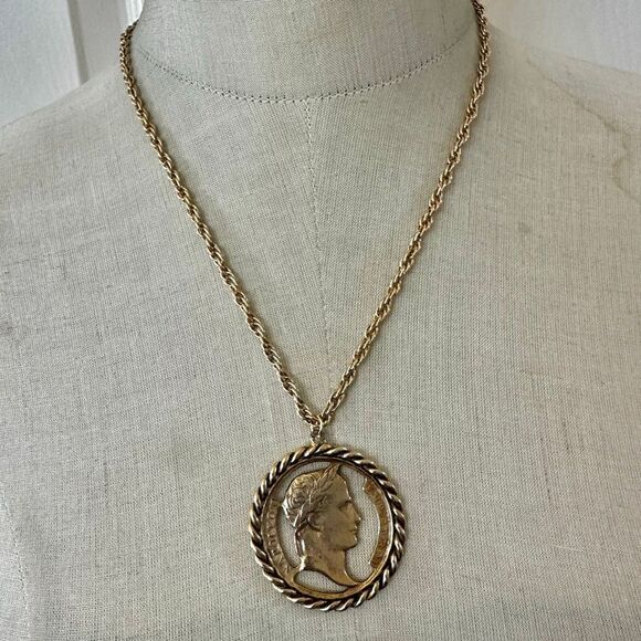 Vintage Napoleon Coin Medallion Necklace - Picture 2 of 7